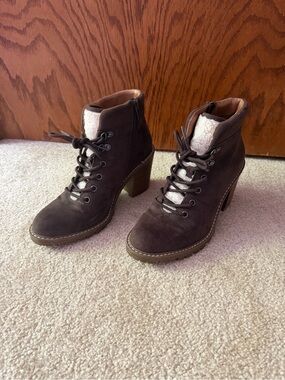 Target Dark Brown Suede Lace-Up Shearling Ankle Boots